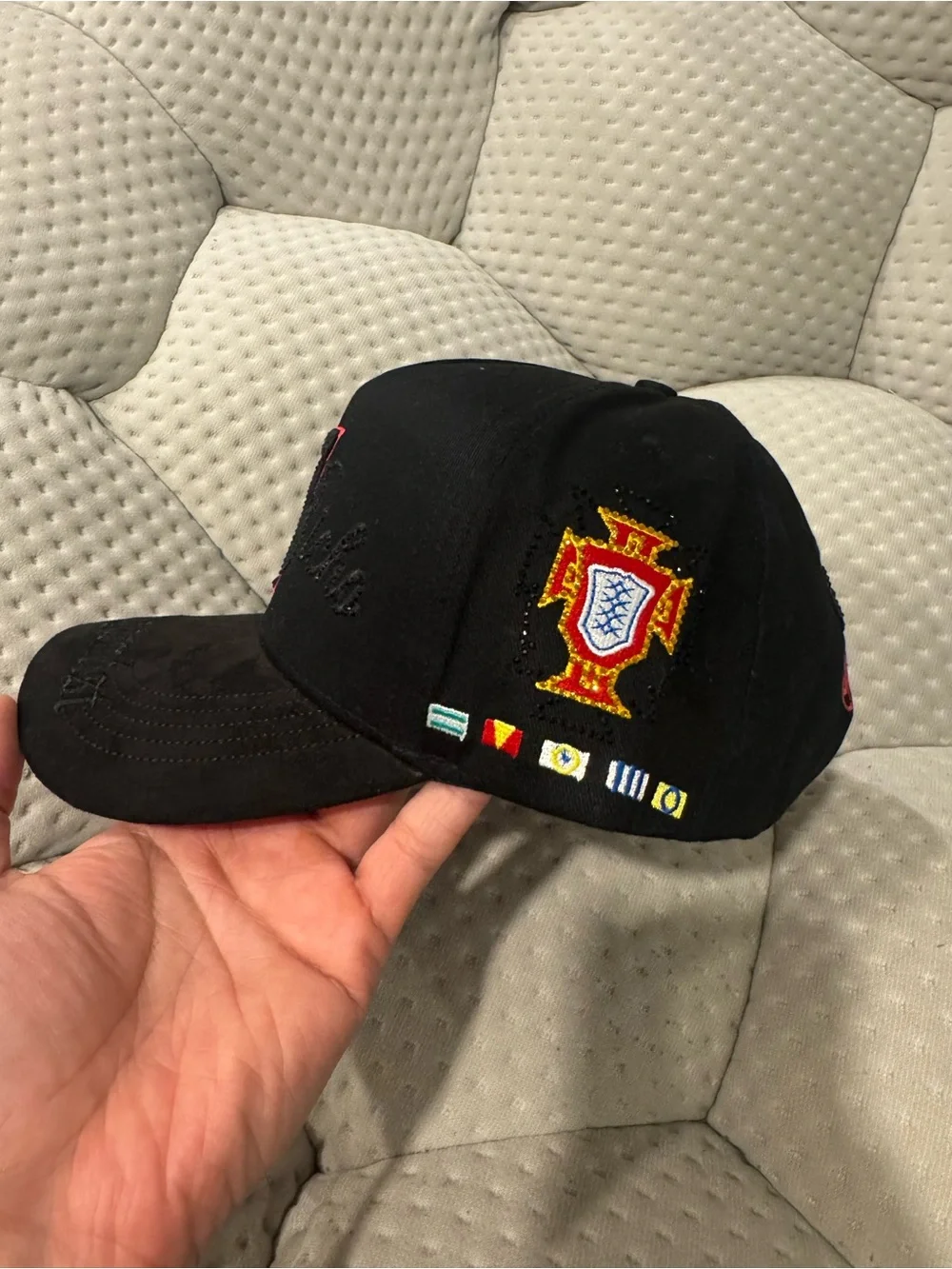 Black '7' Rhinestones Embellished Baseball Cap